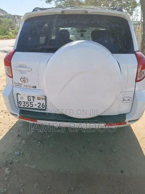 Toyota RAV4 Limited 2008 White