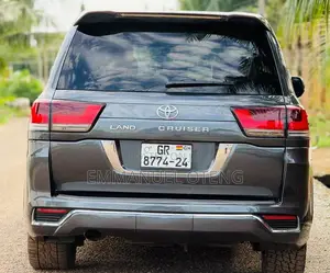 Toyota Land Cruiser 2023 Gray