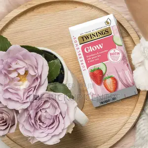Twinings Glow Green Tea With Strawberry, Cucumber and Aloe Vera/75each
