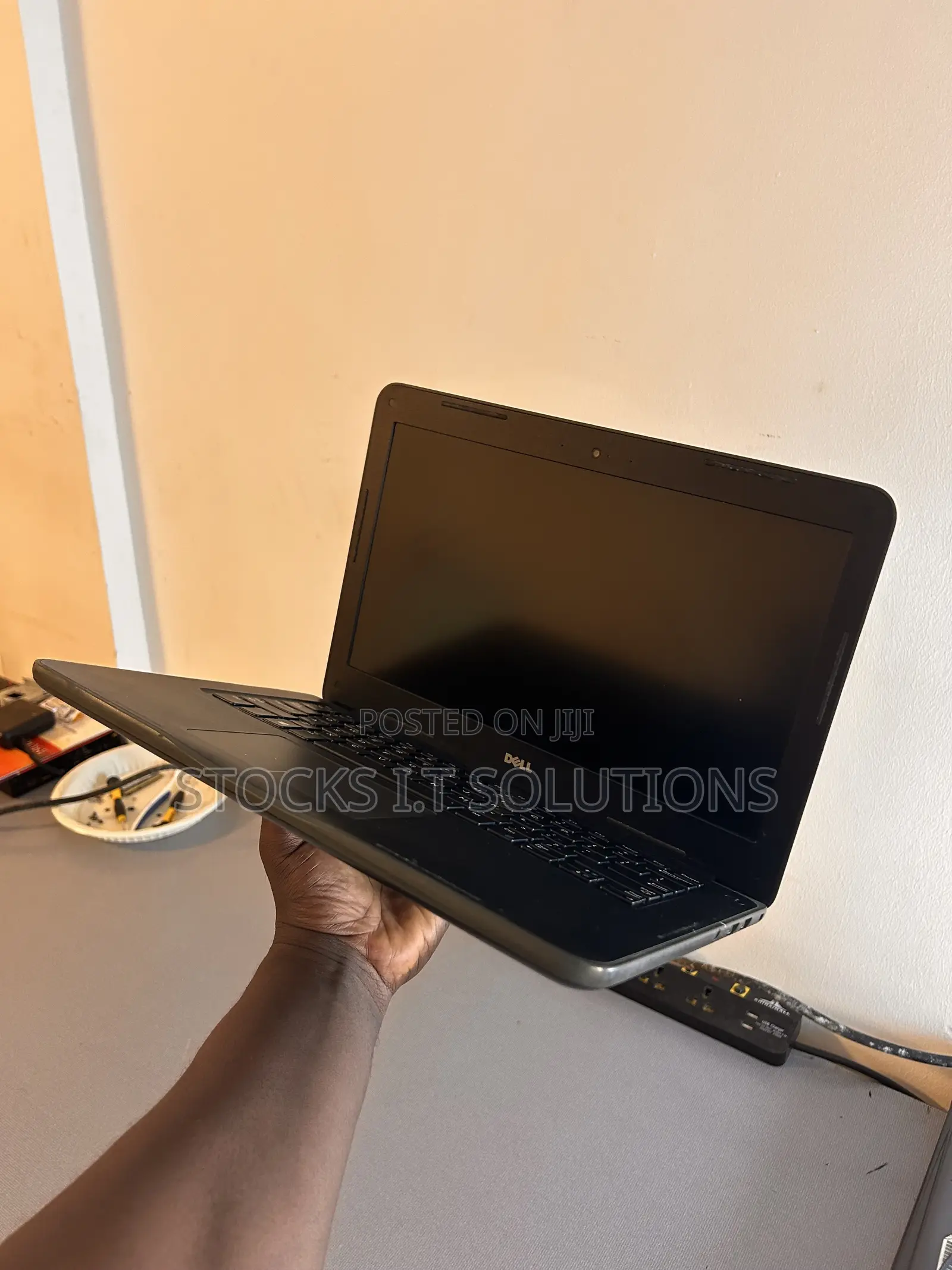 Laptop Dell Latitude 13 3380 4GB Intel Core i3 HDD 500GB