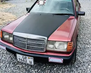 Mercedes-Benz 190 1993