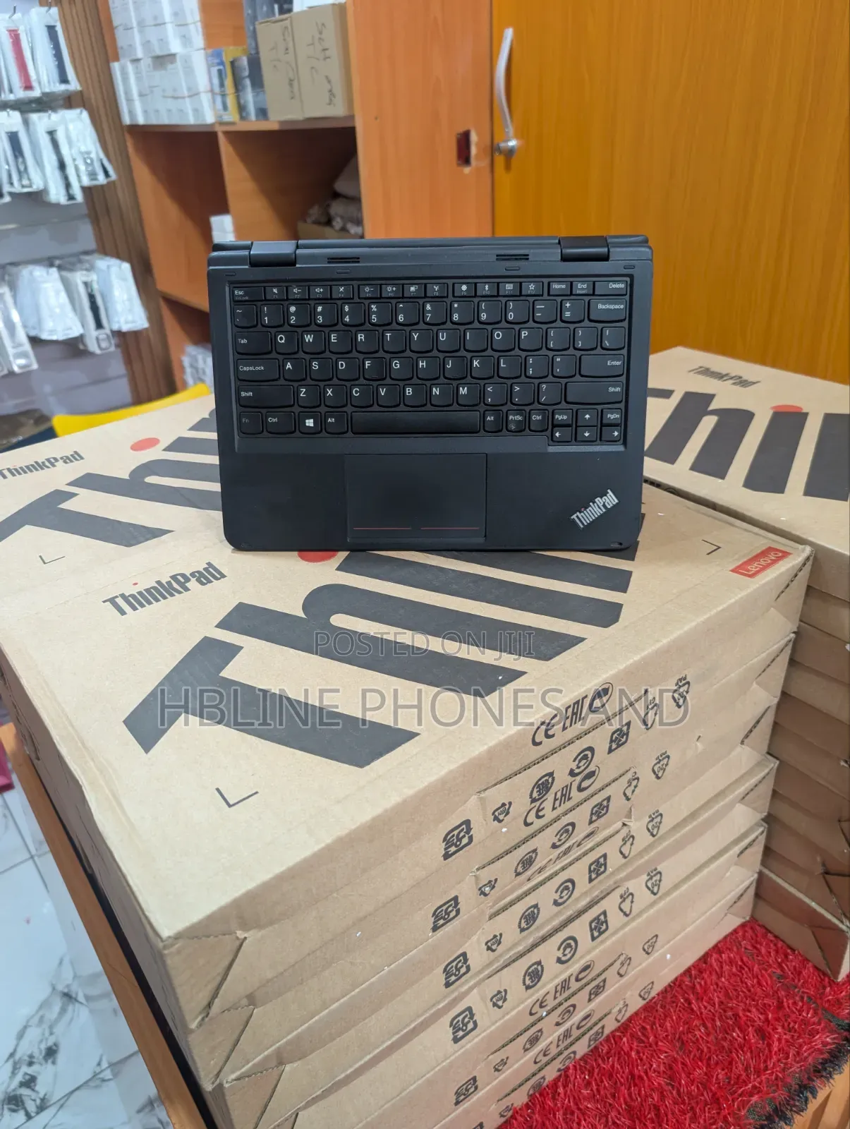 New Laptop Lenovo Yoga 11e 4GB Intel Core i3 SSD 128GB