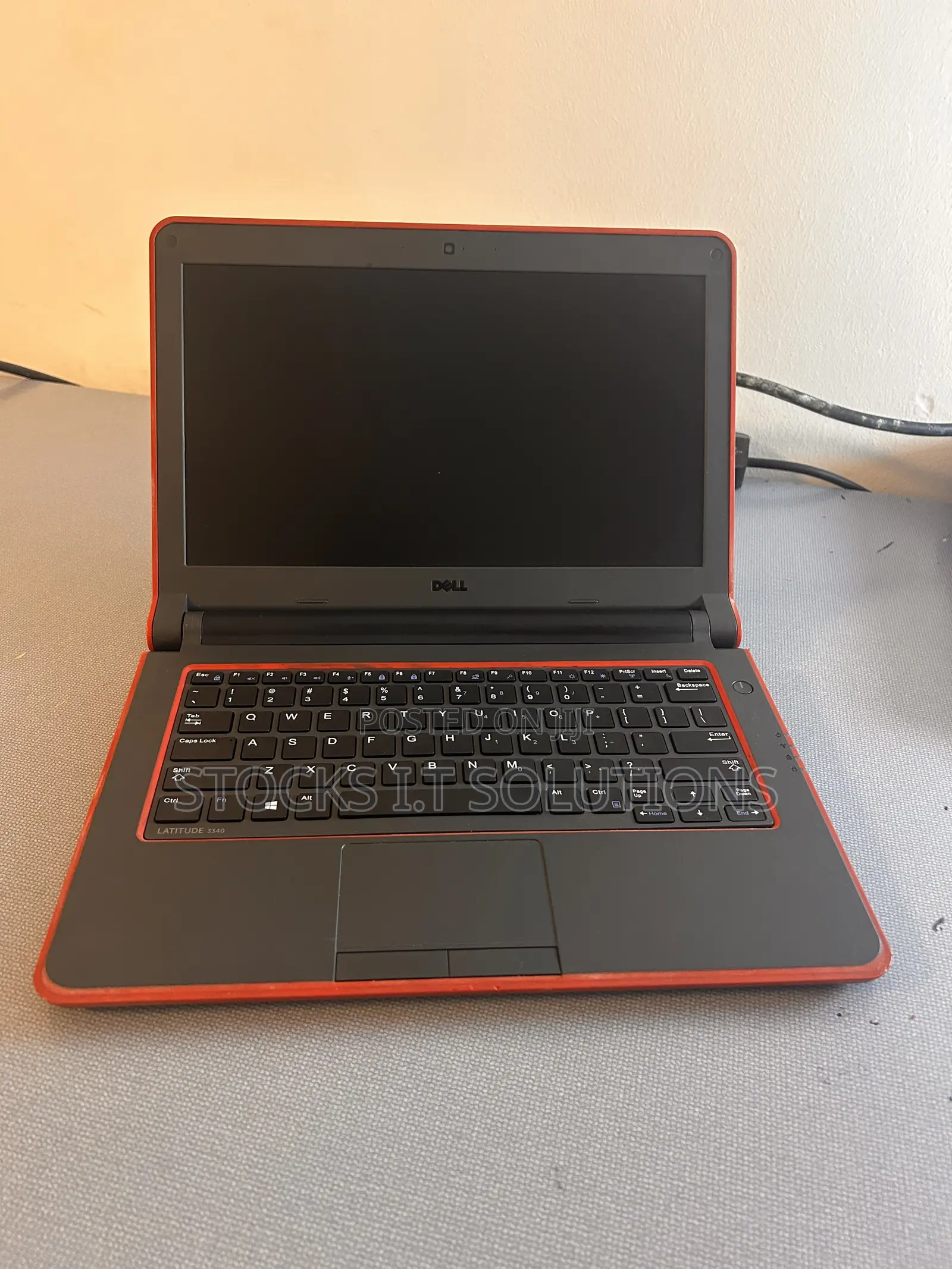 Laptop Dell Latitude 3340 4GB Intel Core i3 HDD 500GB