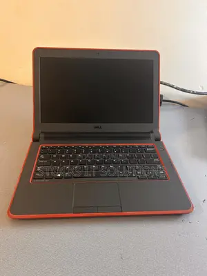 Laptop Dell Latitude 3340 4GB Intel Core i3 HDD 500GB