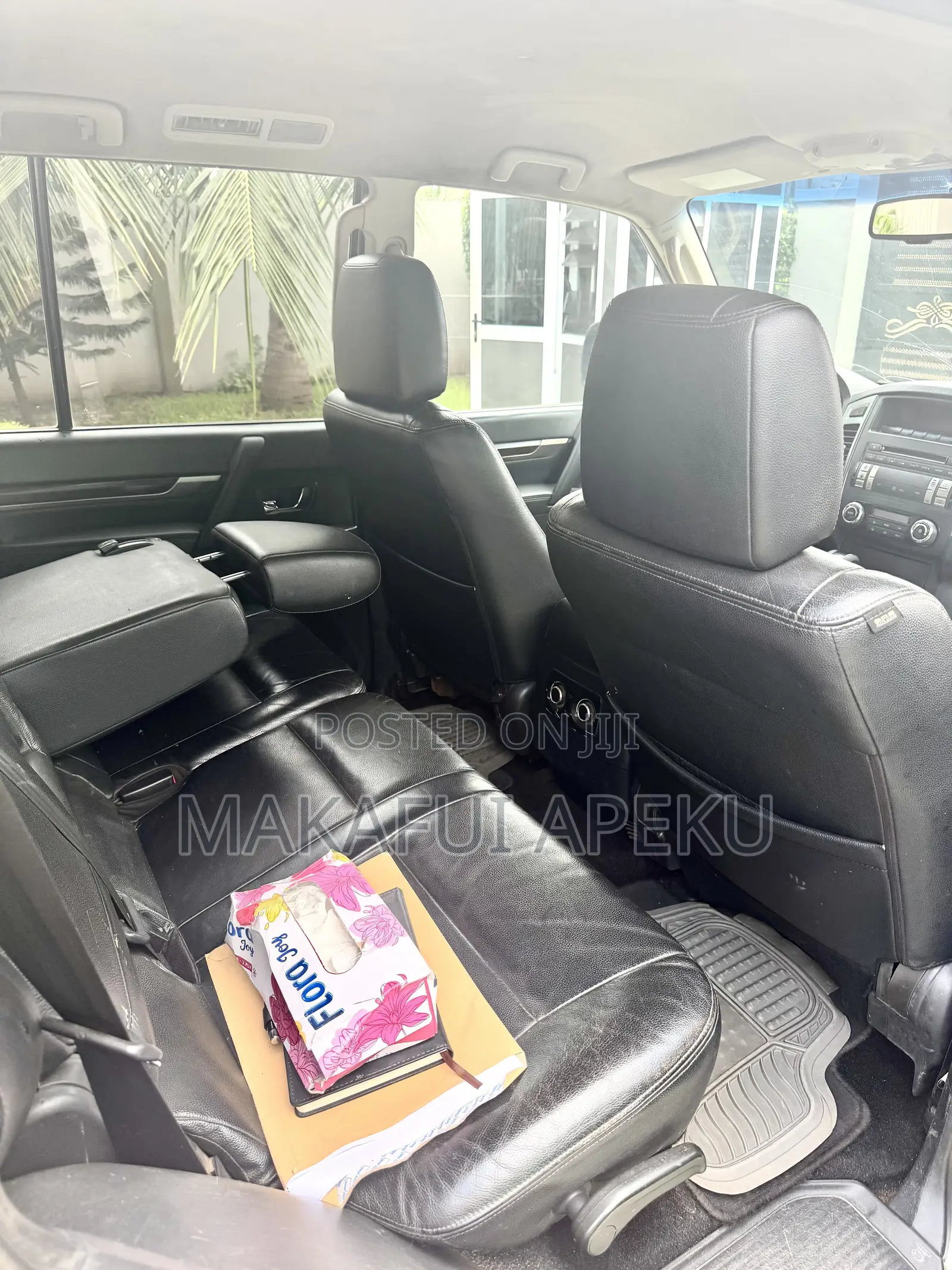 Mitsubishi Pajero V80 3.5 V6 GL/GLS 2015 Gray