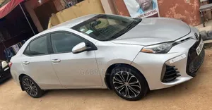 Toyota Corolla 2016 Silver