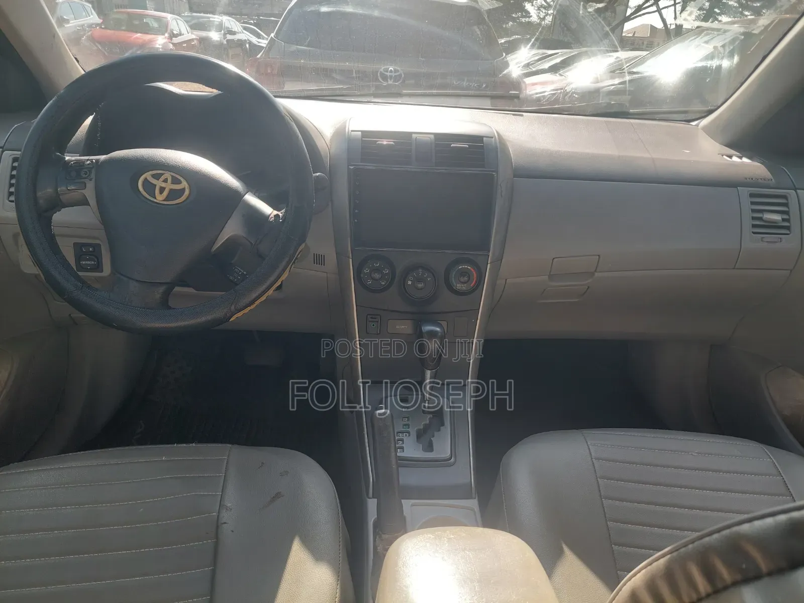 Toyota Corolla 2010 Silver