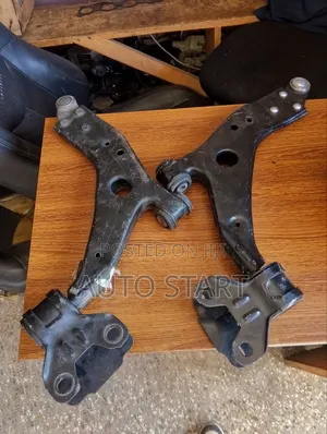 Ford Escape Lower Arm & Ball Joint