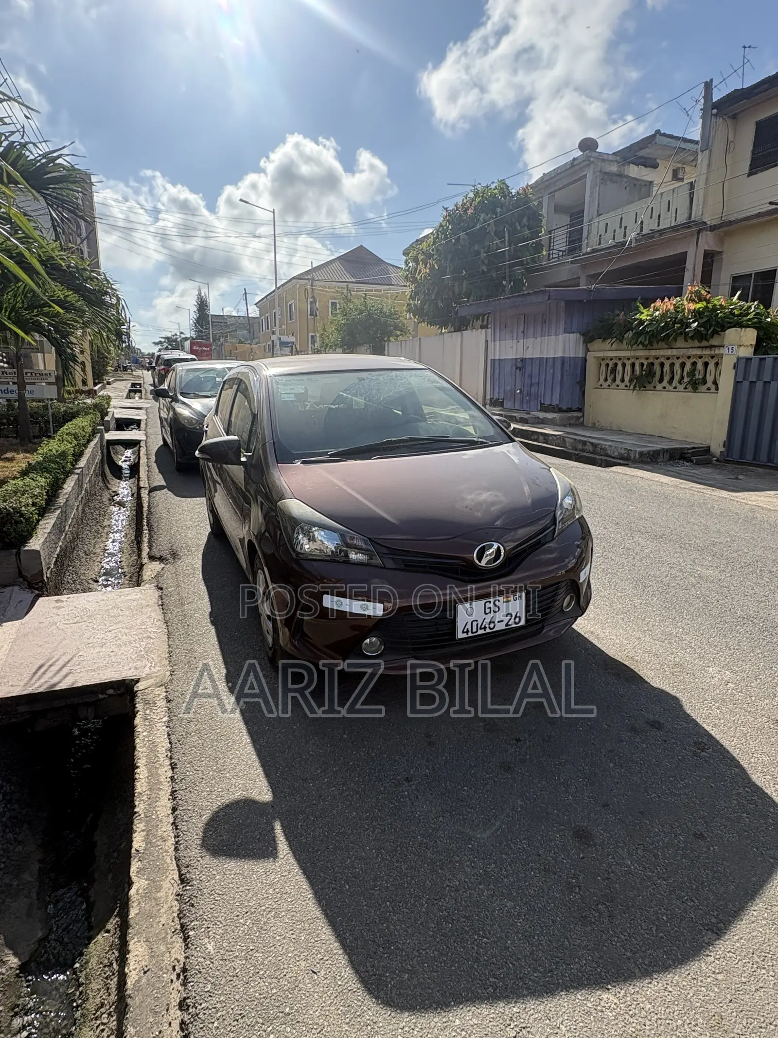 Toyota Vitz 2016 Brown