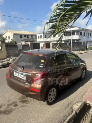 Toyota Vitz 2016 Brown