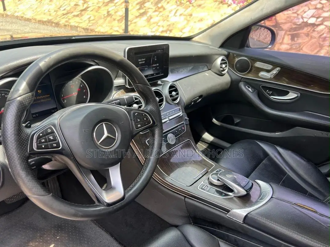 Mercedes-Benz C300 Base 4Matic Sedan AWD (2.0L 4cyl 7A) 2016 Black