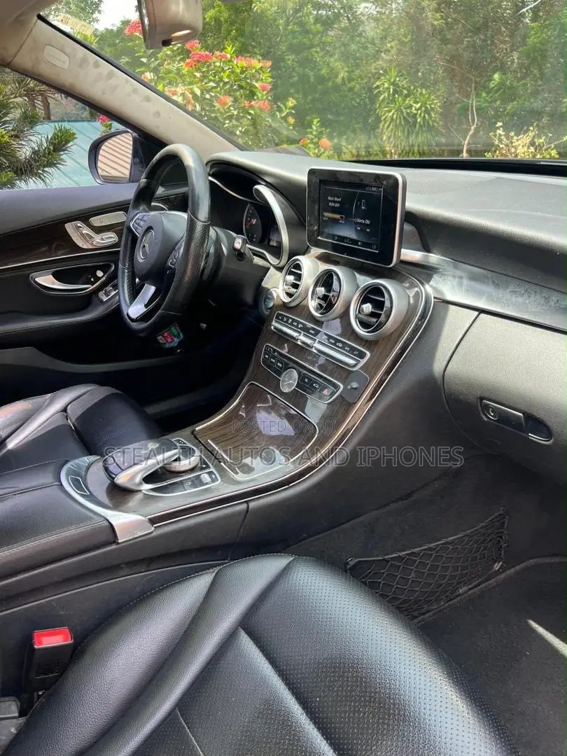 Mercedes-Benz C300 Base 4Matic Sedan AWD (2.0L 4cyl 7A) 2016 Black