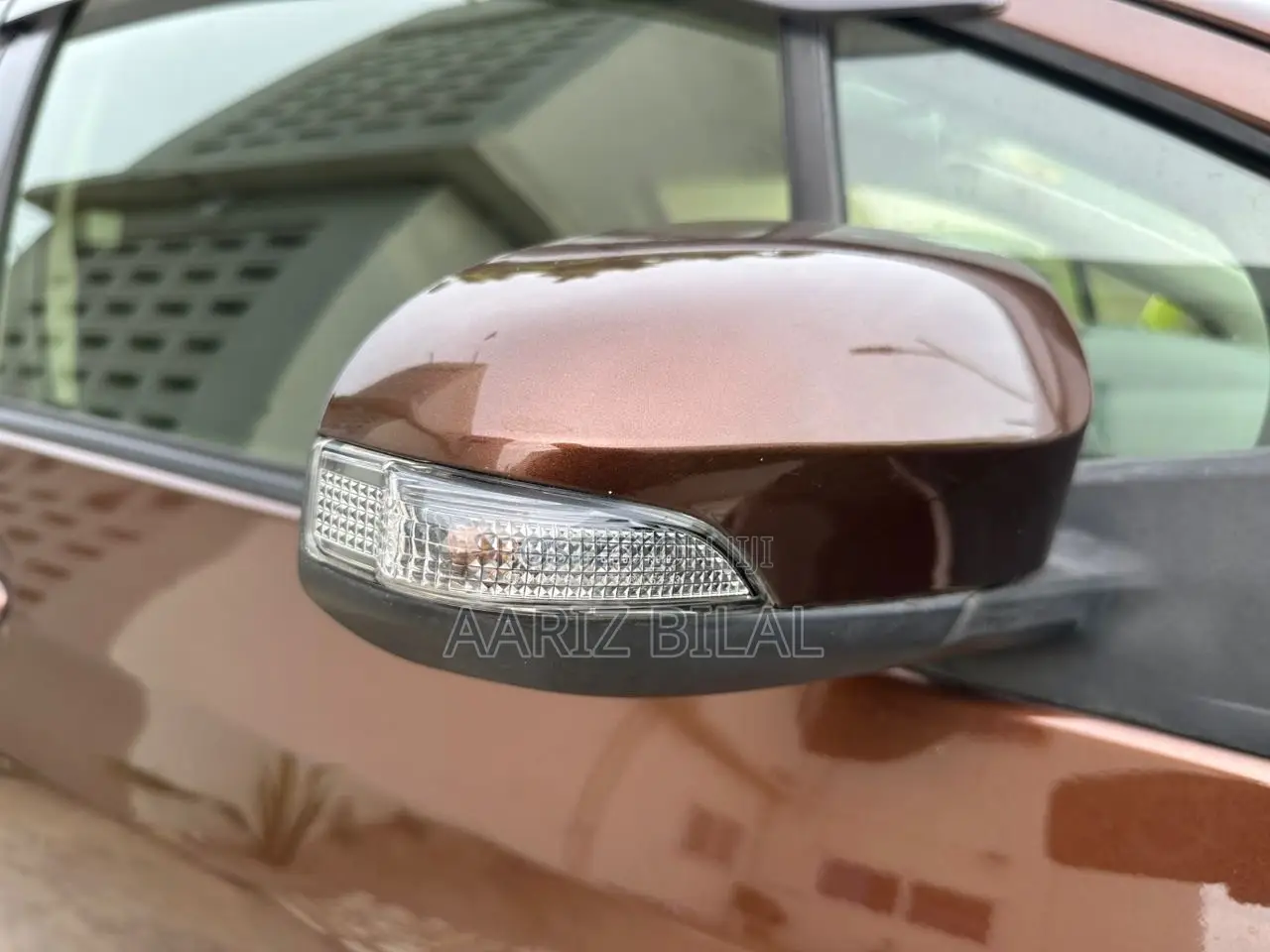 Toyota Vitz 2016 Brown