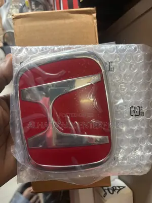 Honda Civic 2016-2020 Red and Silver Crown