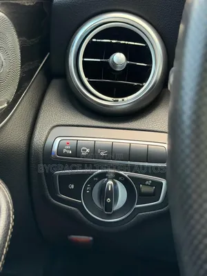 Mercedes-Benz C43 2018 Blue