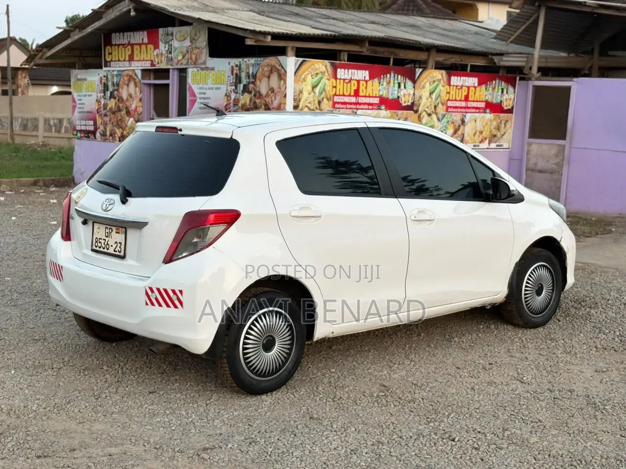 Toyota Vitz 1.3 AWD 5dr 2012 White
