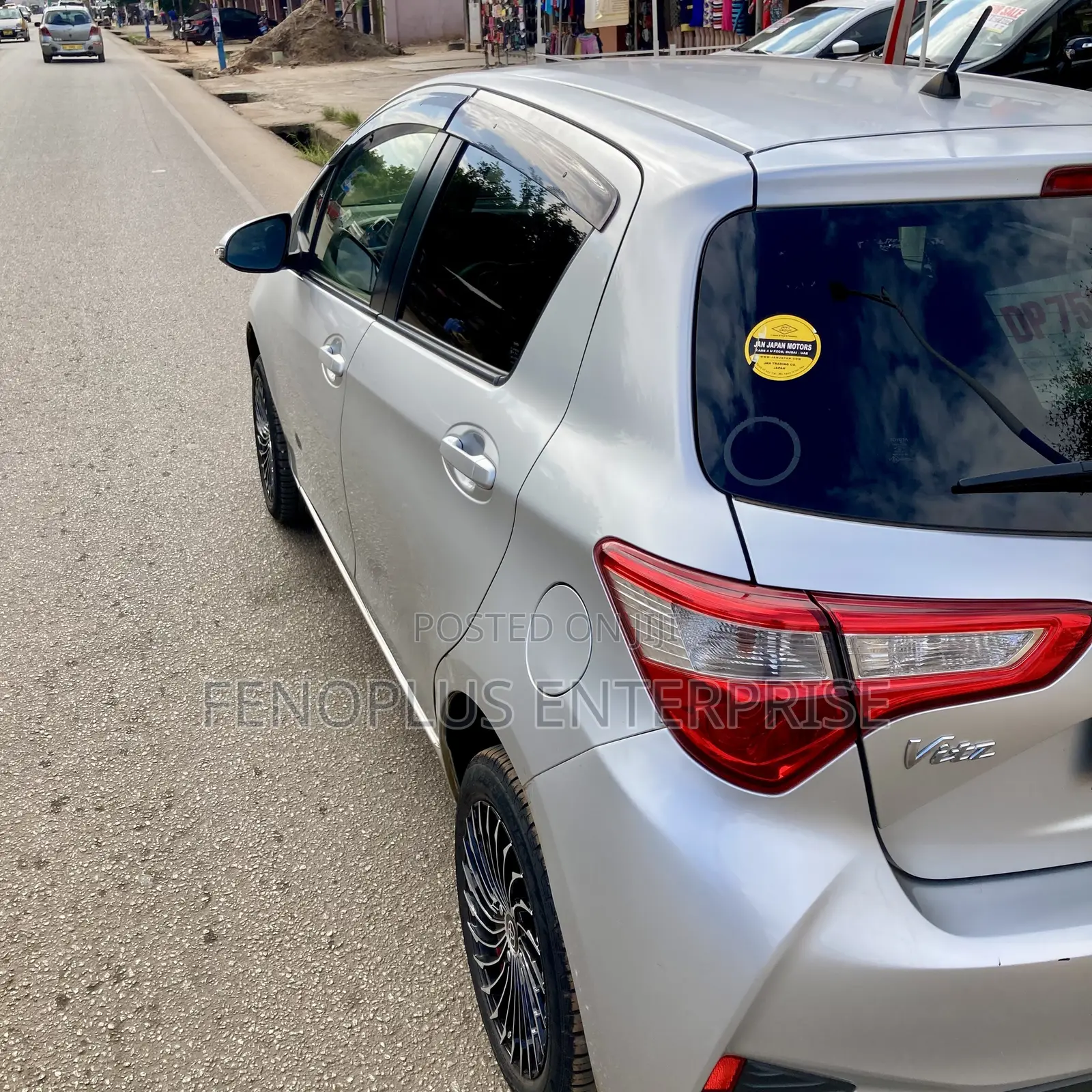 Toyota Vitz 2017 White
