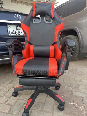 Executive Gaming & Office Chair With Footrest & Lumbar Pillow