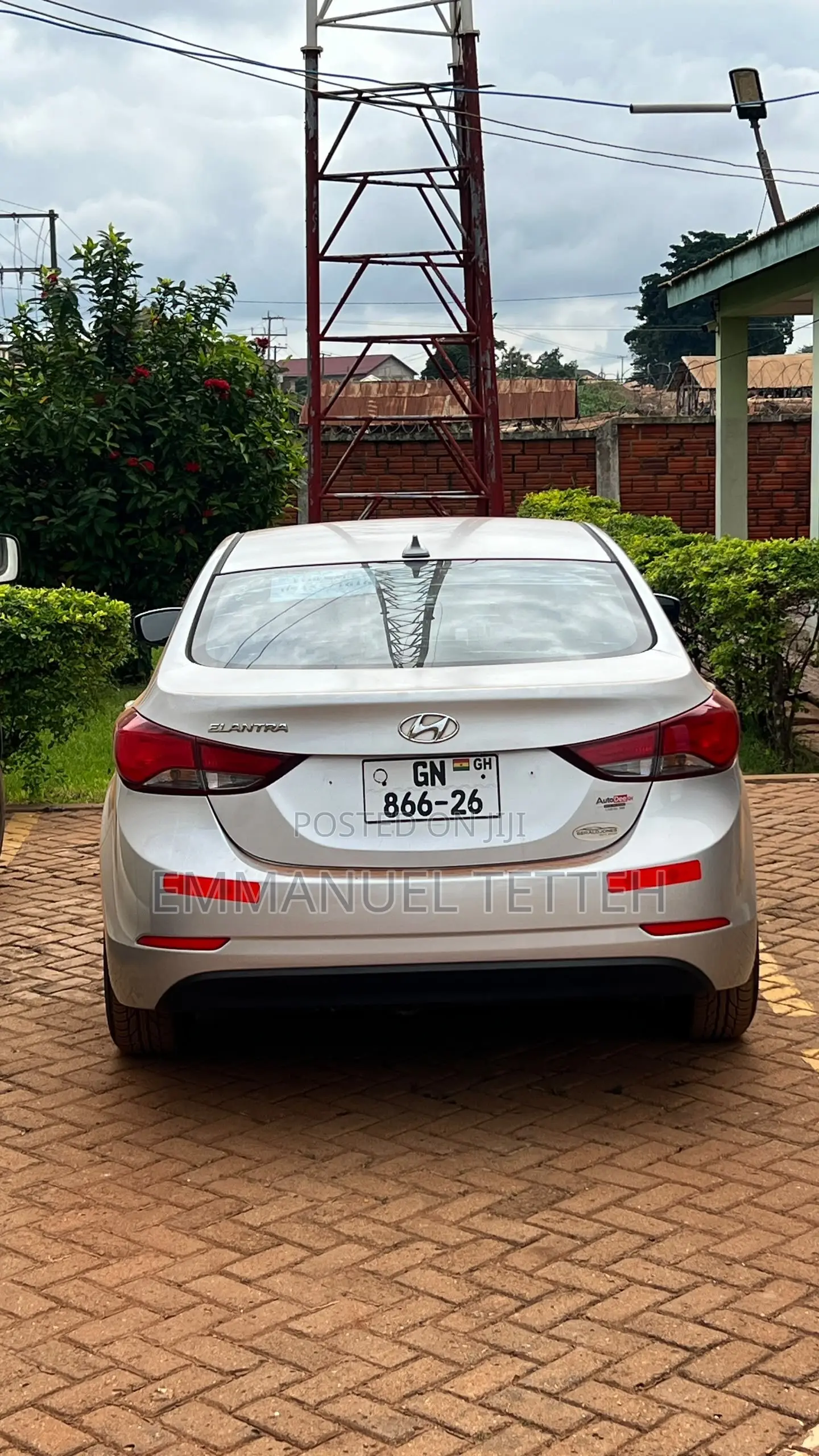 Hyundai Elantra 2016 Silver