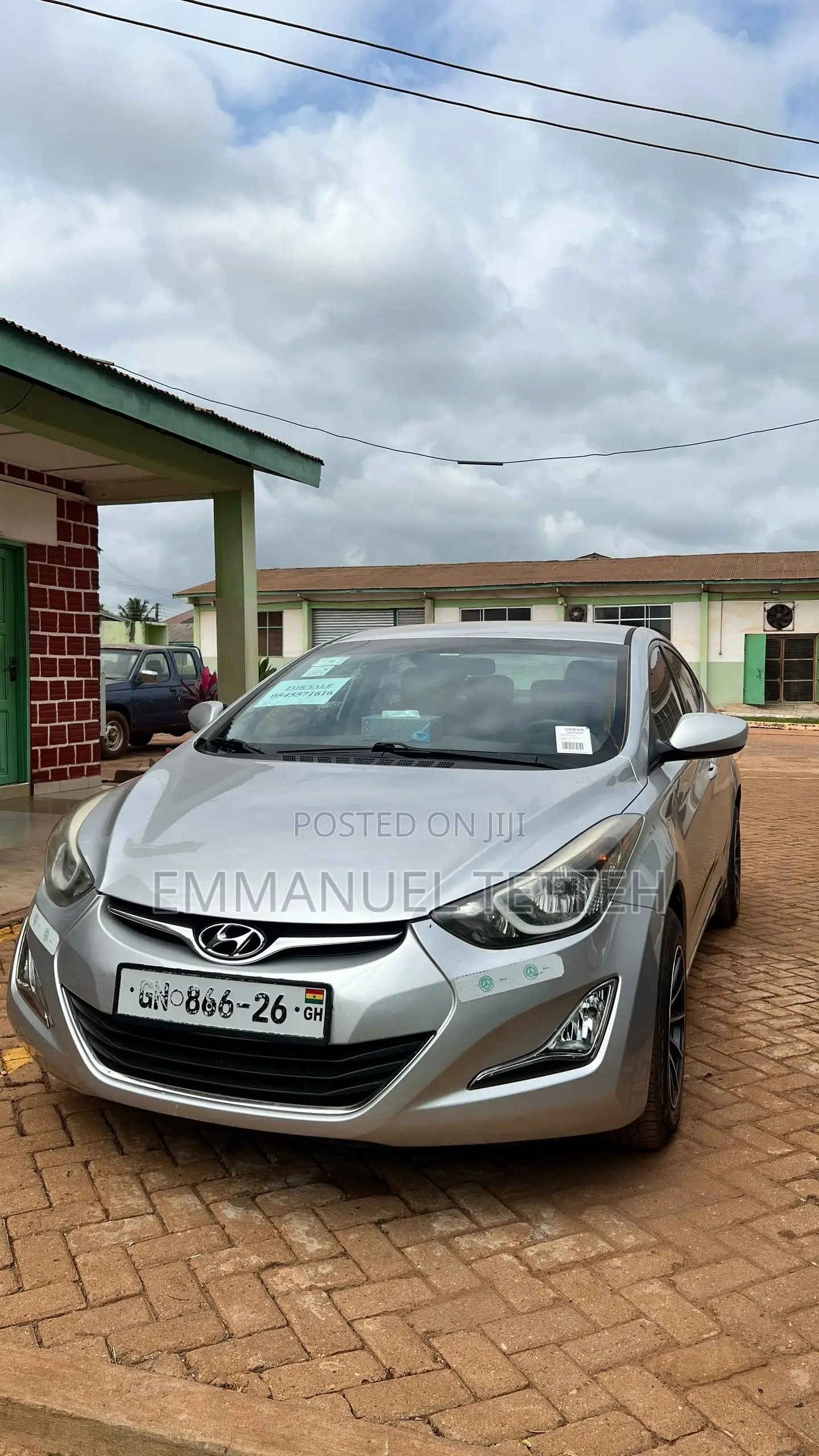 Hyundai Elantra 2016 Silver