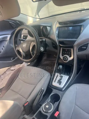 Hyundai Elantra GLS 2012 Black