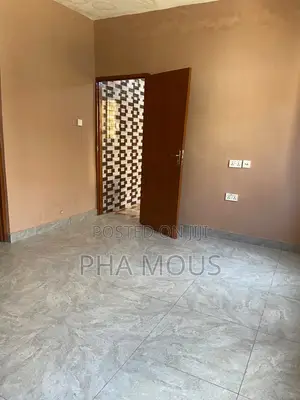 2bdrm Apartment in Achimota for rent