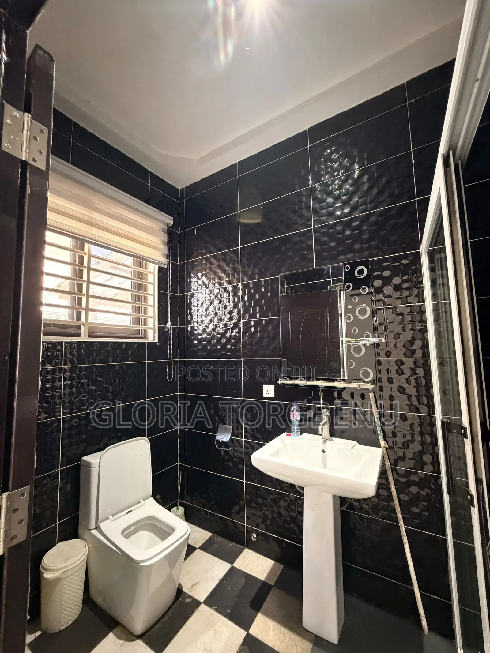 4bdrm House in Ashaley Botwe for rent
