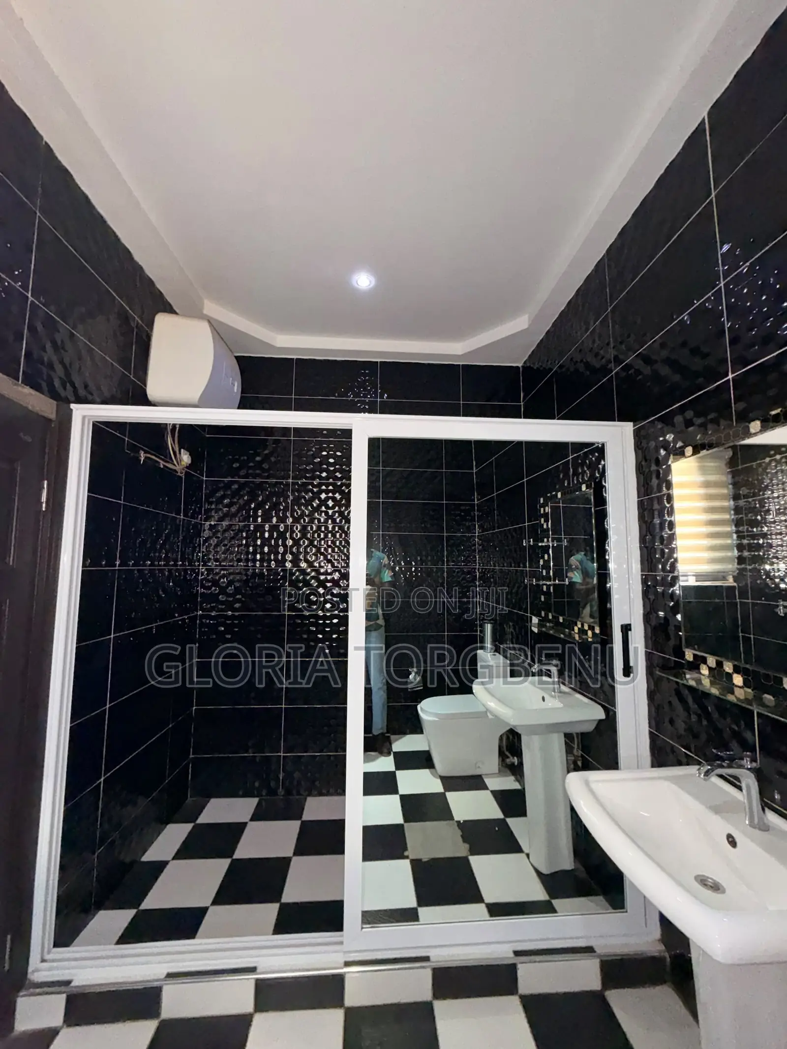 4bdrm House in Ashaley Botwe for rent