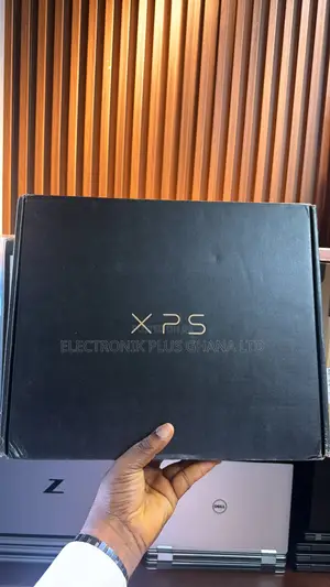 Laptop Dell XPS 13 16GB Intel Core 5 SSD 512GB