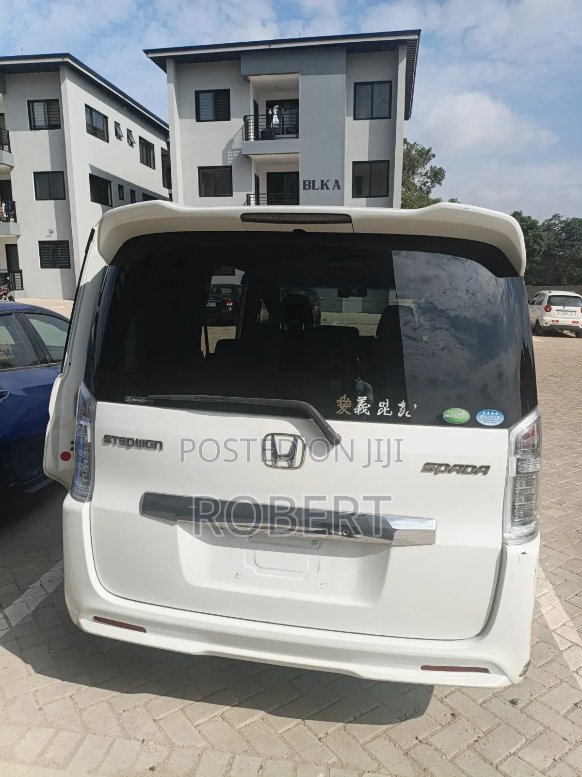 Honda Stepwgn 2012 White