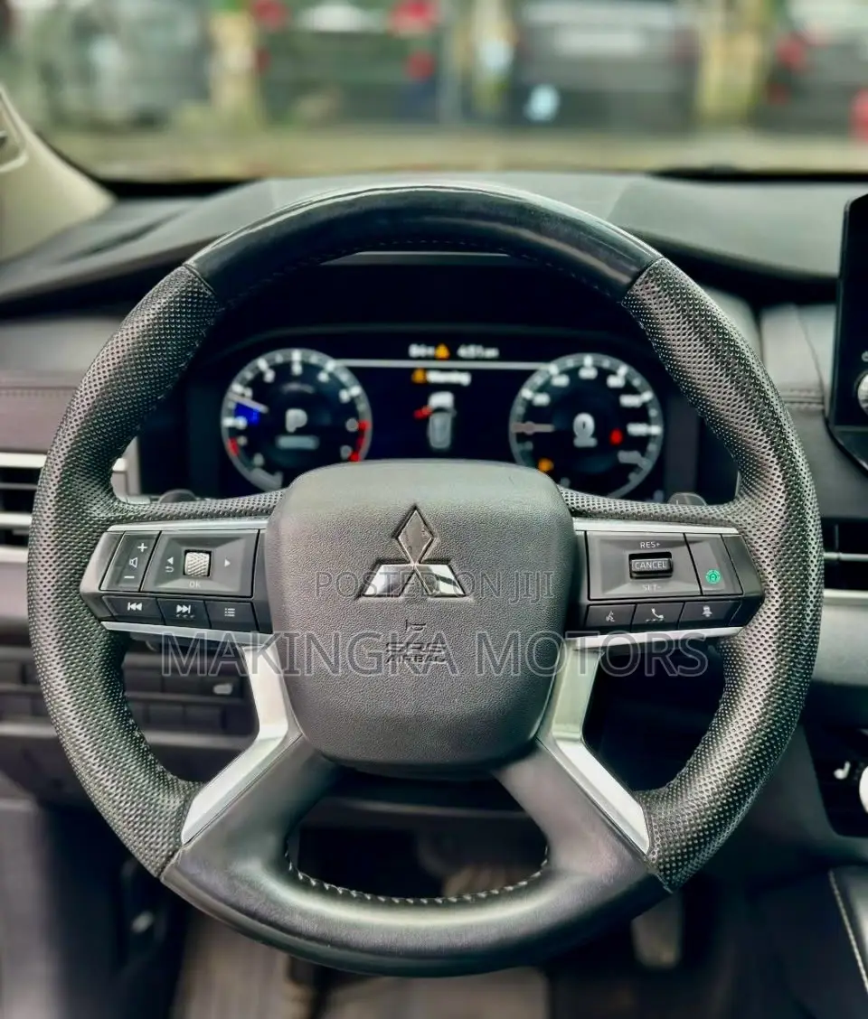 Mitsubishi Outlander SEL Black Edition 2024 Black