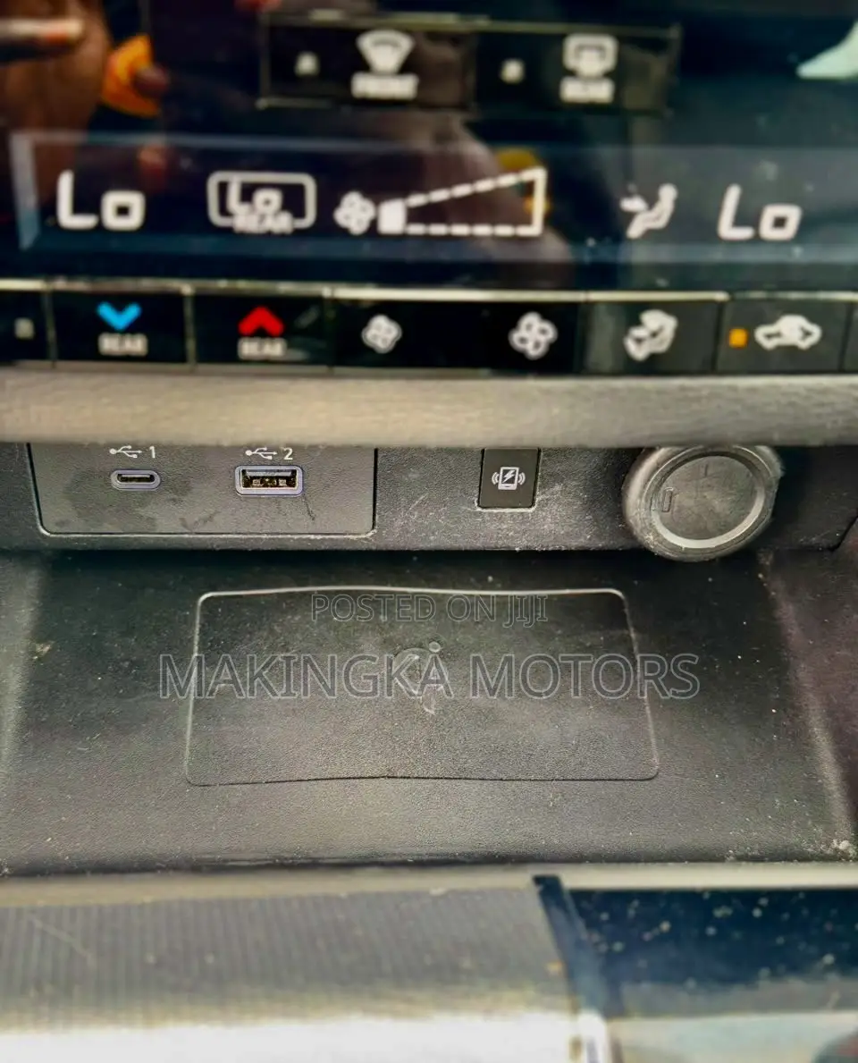 Mitsubishi Outlander SEL Black Edition 2024 Black