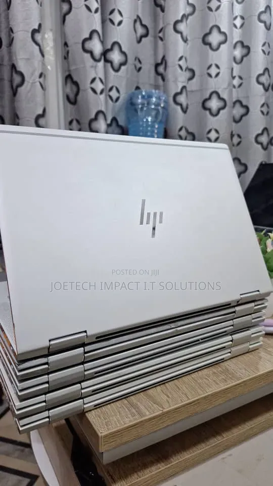 Laptop HP EliteBook 1030 8GB Intel Core i5 SSD 256GB