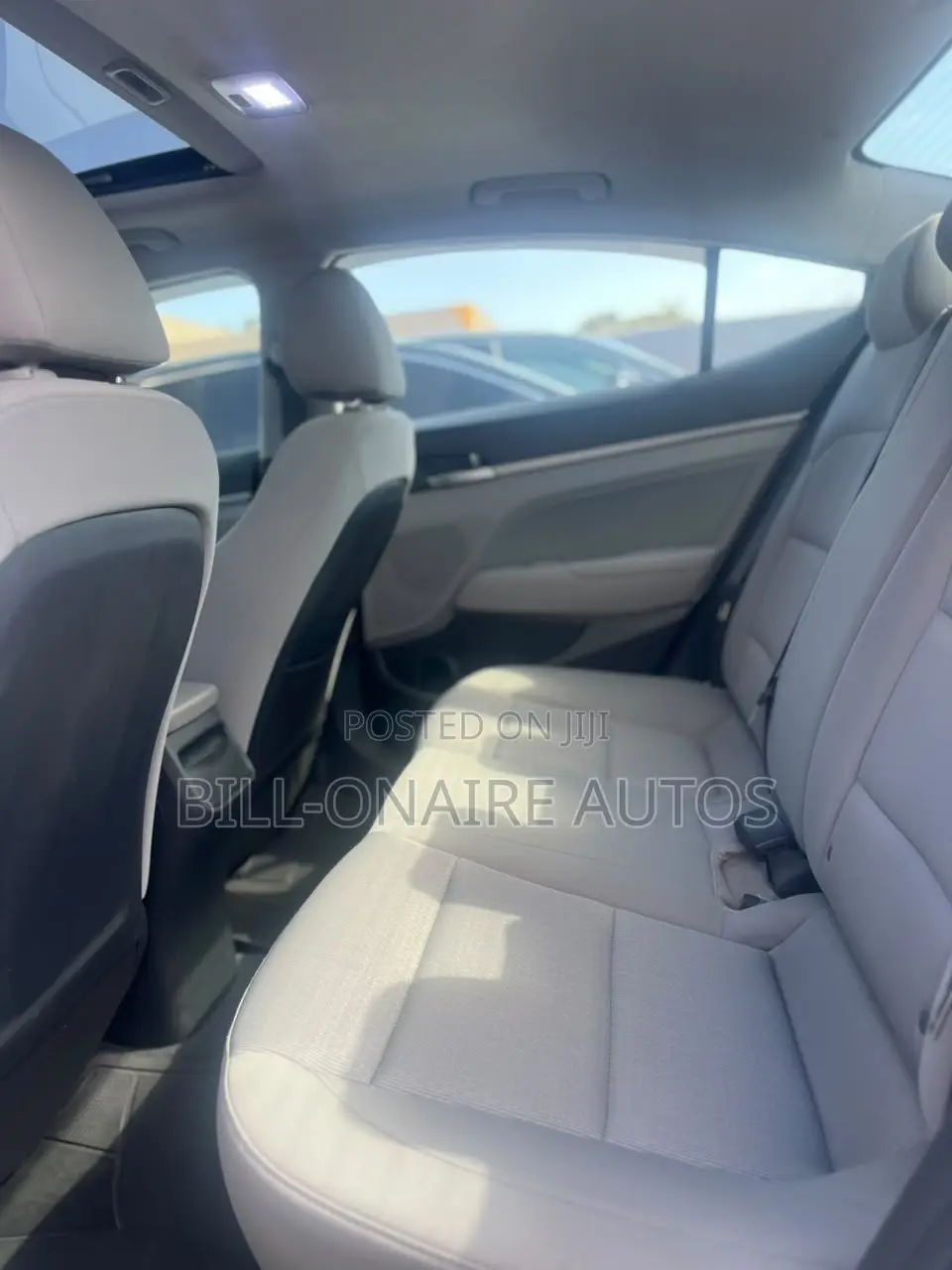 Hyundai Elantra Value Edition 2018 Silver