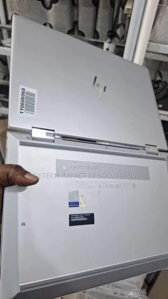 Laptop HP EliteBook 1030 8GB Intel Core i5 SSD 256GB