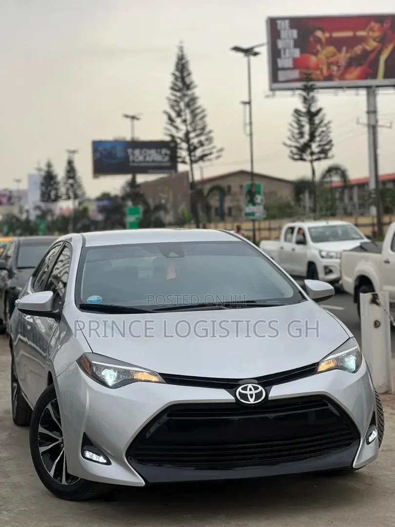 Toyota Corolla LE (1.8L 4cyl 2A) 2019 Silver