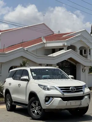 Toyota Fortuner 3.0 D AWD 2020 White