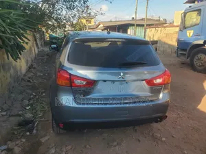 Mitsubishi RVR 2016 Gray
