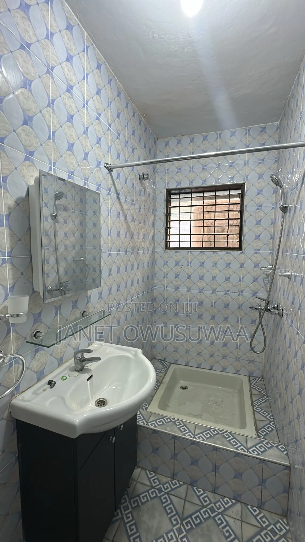 2bdrm Apartment in Ashomang Estate for rent