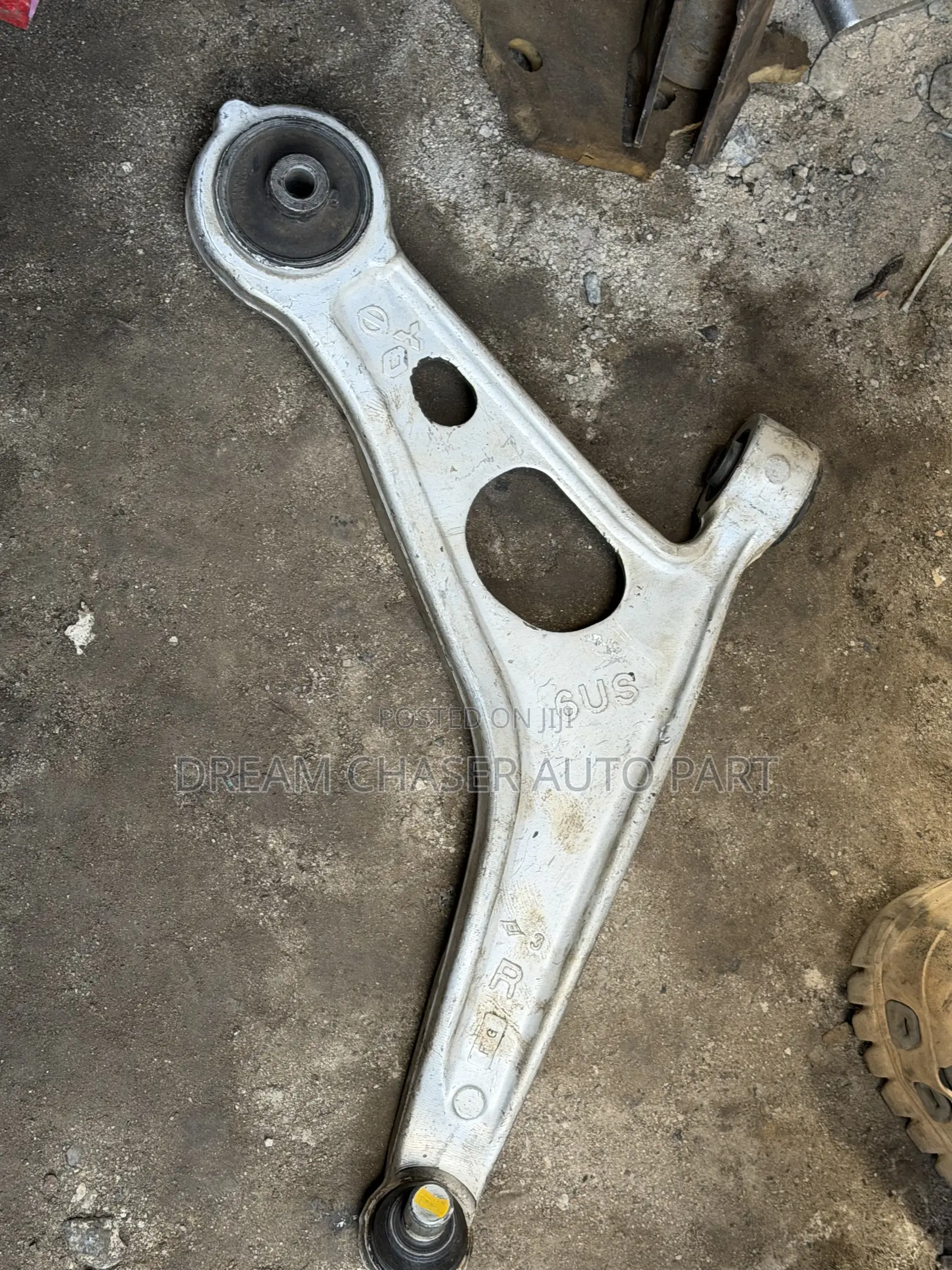 Original Home Used Lower Arm for Outlander 2022-2025