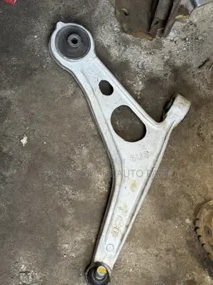 Original Home Used Lower Arm for Outlander 2022-2025