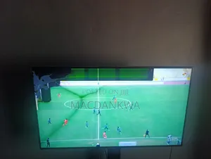 43" Crystal UHD 4K Smart Samsung TV