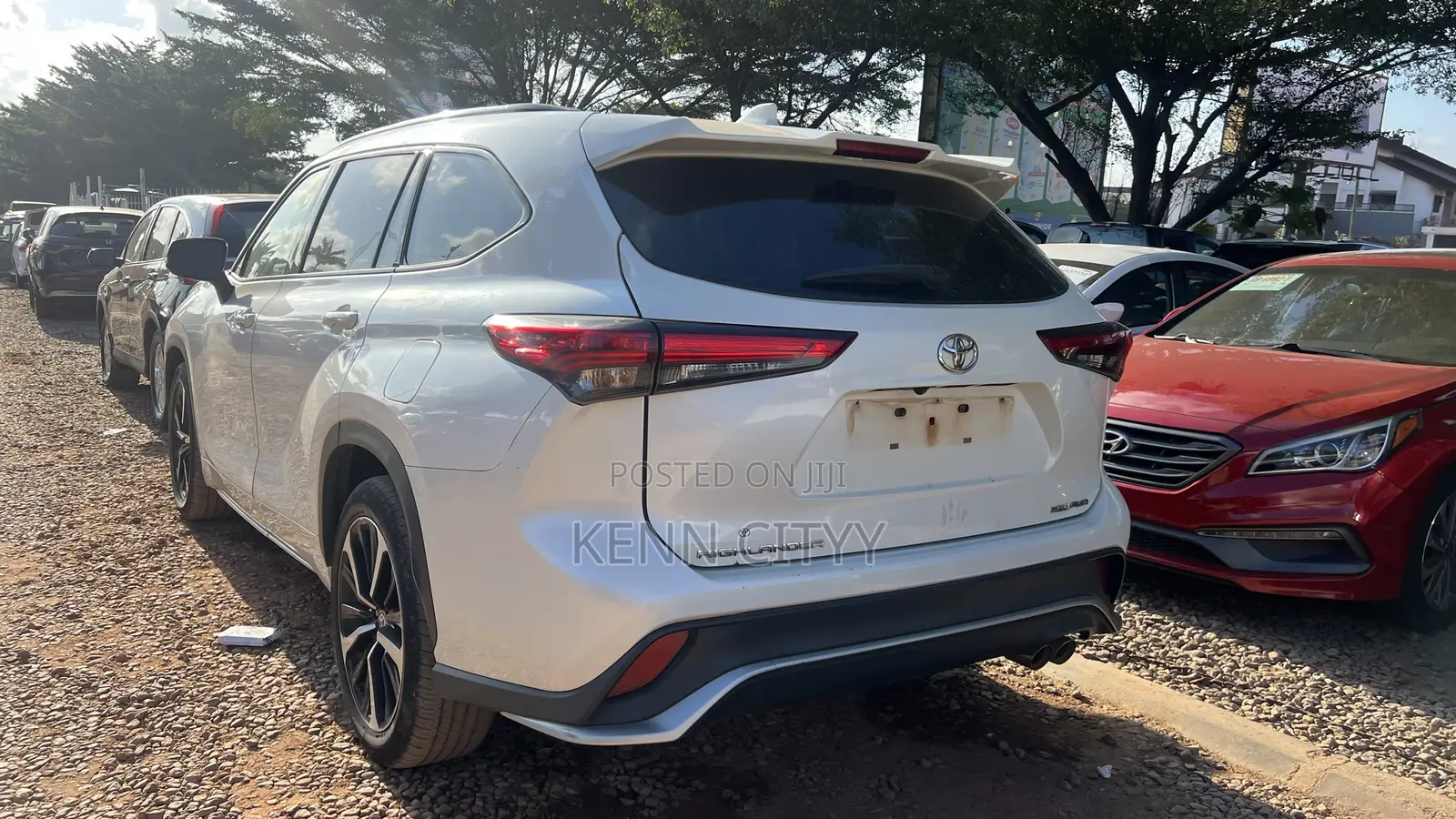 Toyota Highlander XSE 2021 White