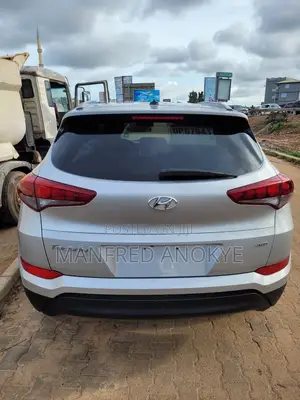 Hyundai Tucson 2018 Silver