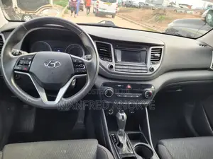 Hyundai Tucson 2018 Silver