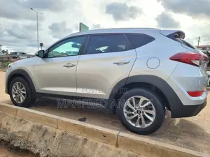 Hyundai Tucson 2018 Silver