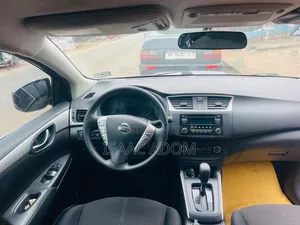 Nissan Sentra 2017