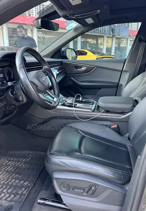 Audi Q8 55 Premium AWD quattro 2020 Gray