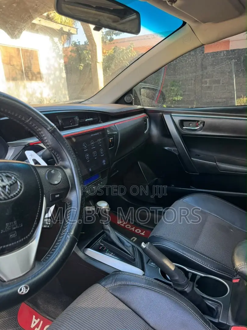 Toyota Corolla 2017 White