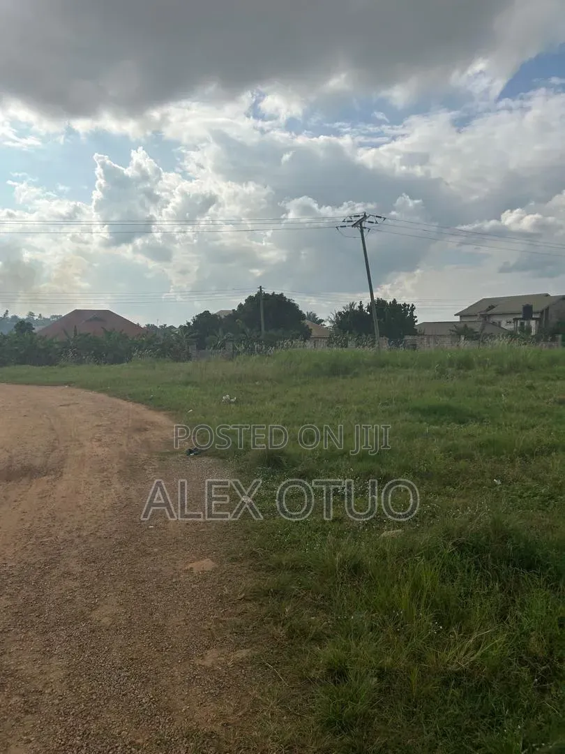 Plot of Land Abuakwa Akropong Good Location